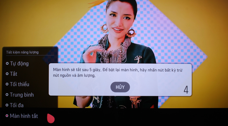 Tivi sẽ thông báo tắt màn hình sau 5 giây sẽ tắt và vẫn giữ lại âm thanh