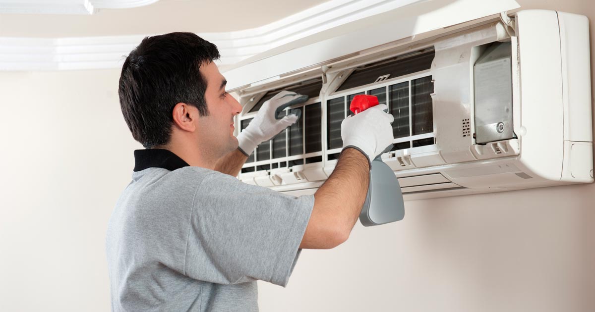 Tự Vệ Sinh Bộ Lọc Không Khí Trong Điều Hòa Mà Không Tốn Tiền