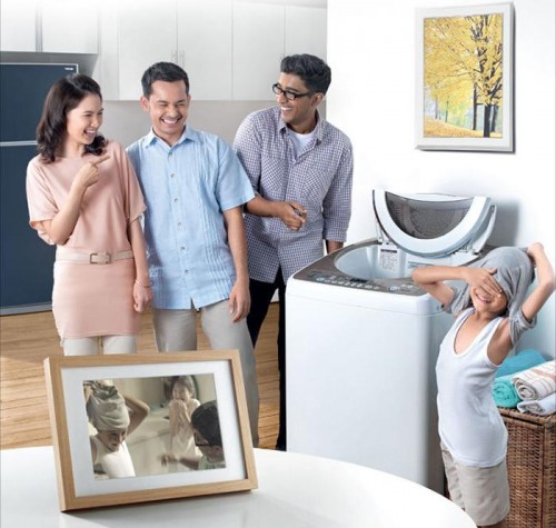 Máy giặt lg 9kg cửa đứng giá bao nhiêu	