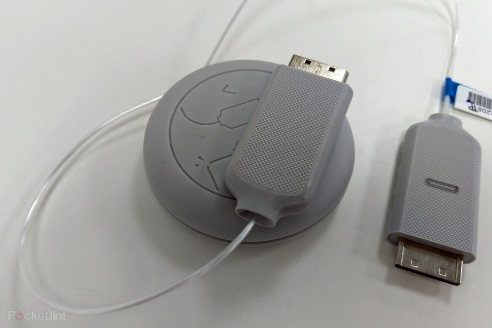 Kết Nối Tivi Chỉ Với Cáp Samsung Invisible Connection