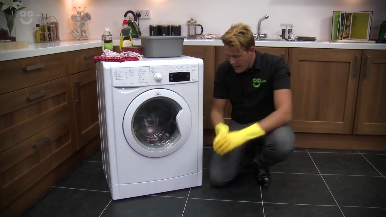 Hướng dẫn vệ sinh máy giặt cửa trước