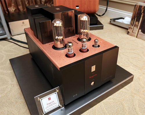 Những thiết bị audio tầm trung tại Triển lãm Nghe Nhìn 2014