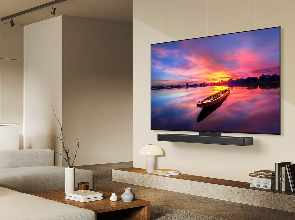 Tivi LG OLED Evo 4K 77 inch OLED77C4PSA nổi bật trong không gian